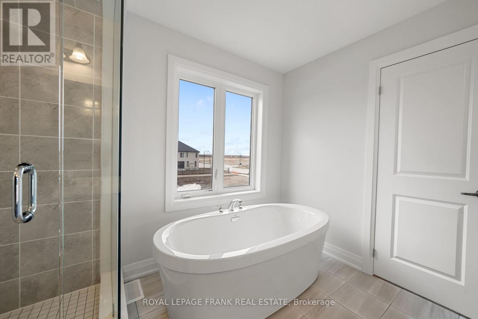 7 Walters Street, Kawartha Lakes (Lindsay), Ontario  K9V 0S2 - Photo 28 - X13115776