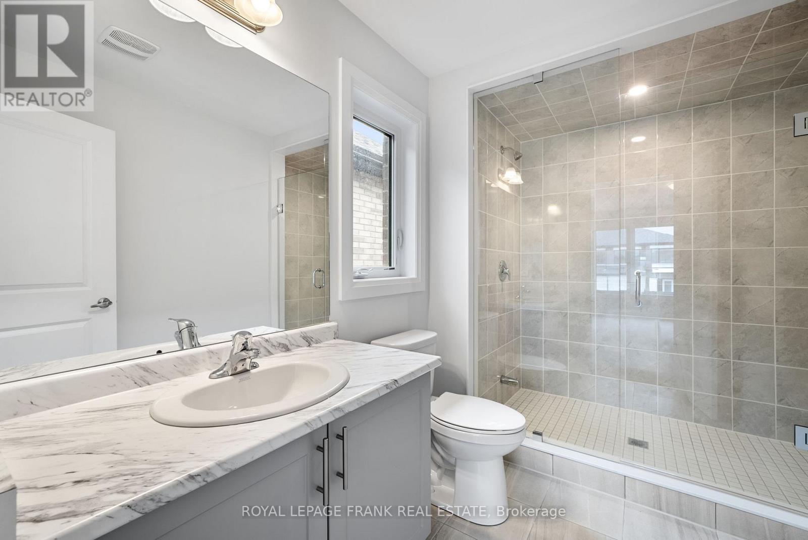 7 Walters Street, Kawartha Lakes (Lindsay), Ontario  K9V 0S2 - Photo 40 - X13115776