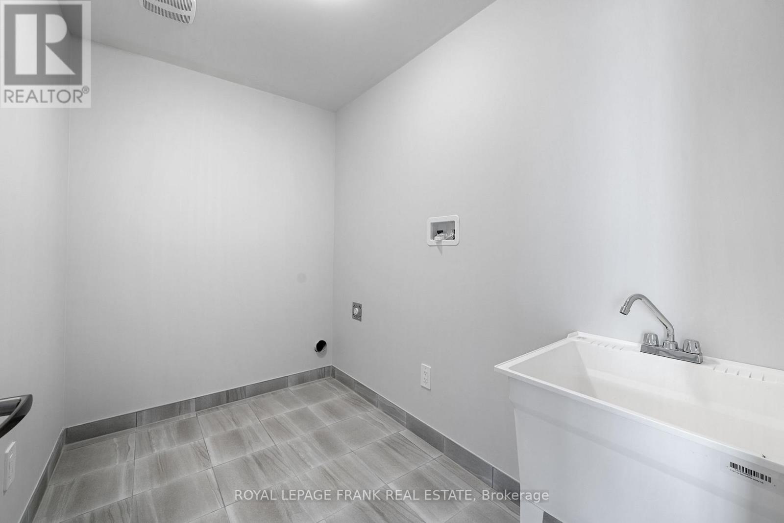 7 Walters Street, Kawartha Lakes (Lindsay), Ontario  K9V 0S2 - Photo 41 - X13115776