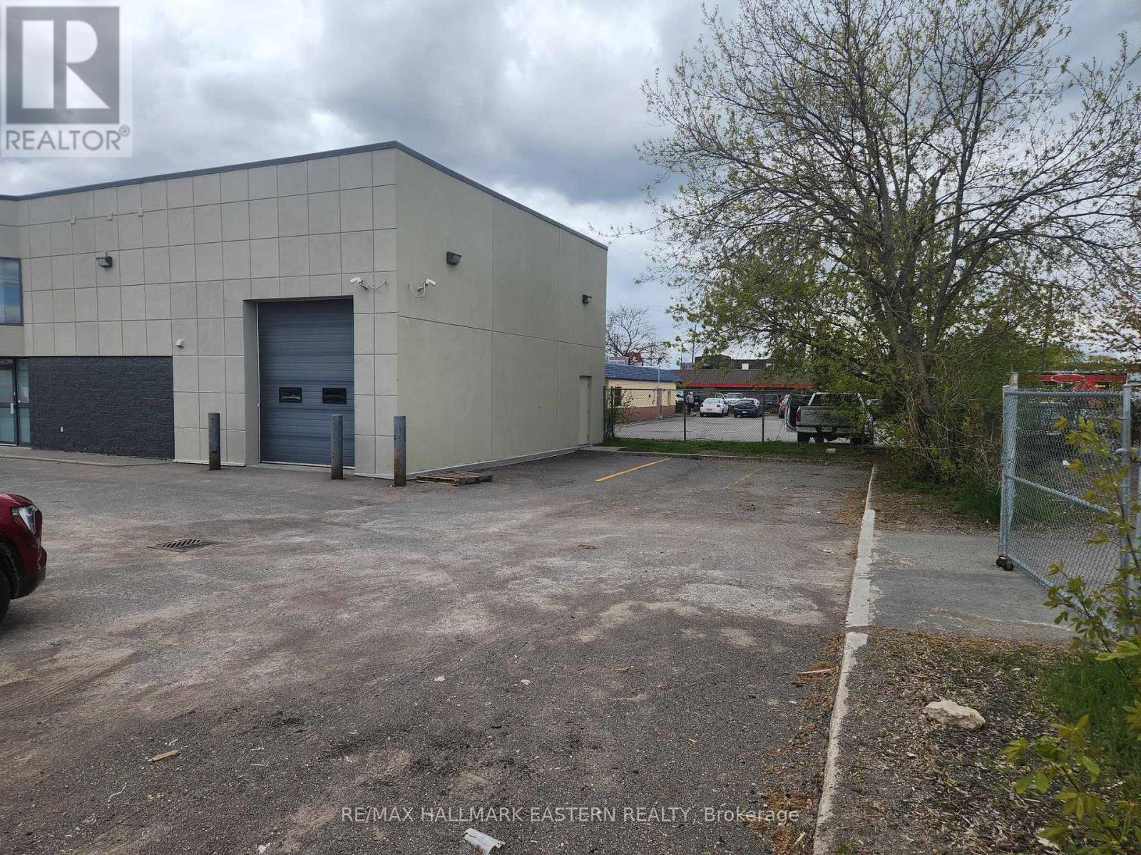 746 Lansdowne Street W, Peterborough (Otonabee Ward 1), Ontario  K9J 1Z3 - Photo 4 - X13115796