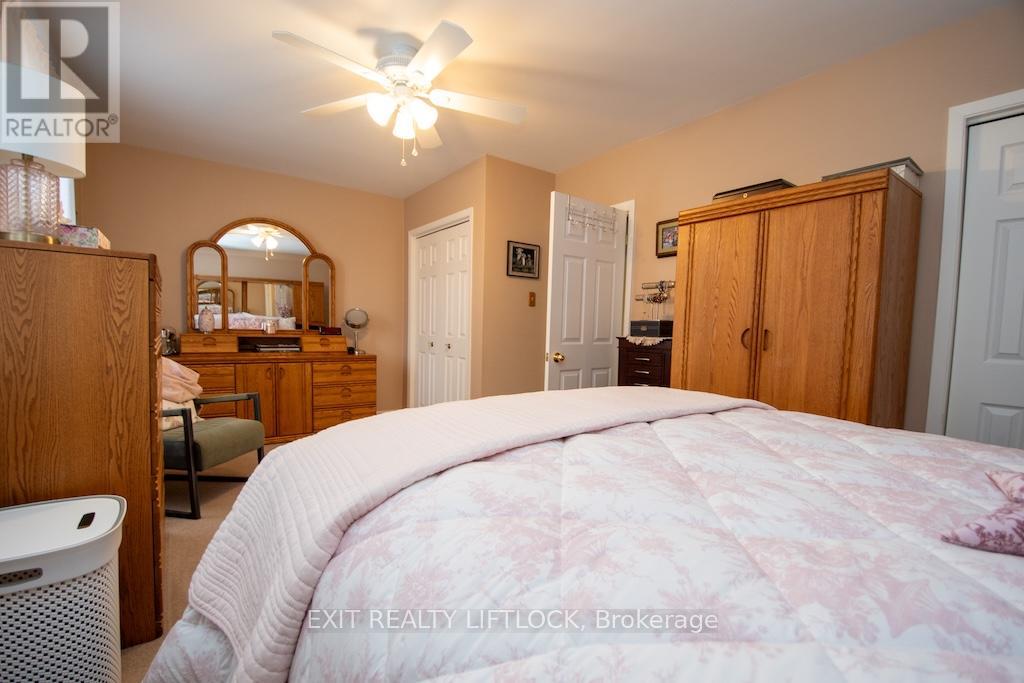 529 Shirley Avenue, Peterborough (Otonabee Ward 1), Ontario  K9J 5N9 - Photo 16 - X13117000
