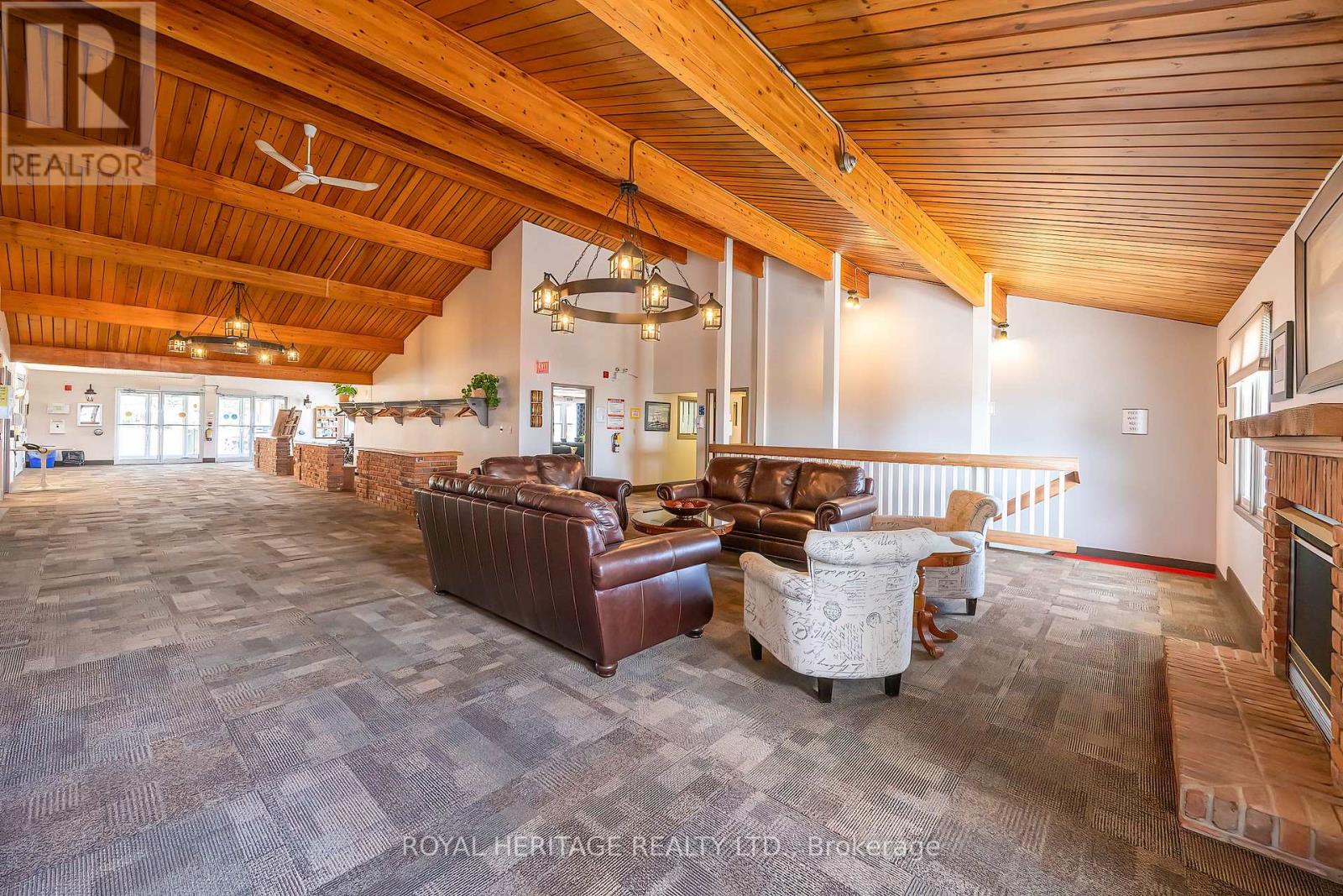 118 Bluffs Road, Clarington (Newcastle), Ontario  L1B 1A8 - Photo 33 - E13117368
