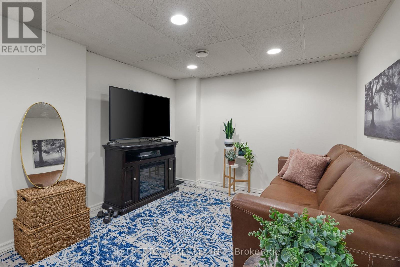 8 Shipley Avenue, Clarington (Newcastle), Ontario  L1B 1M6 - Photo 36 - E13120232