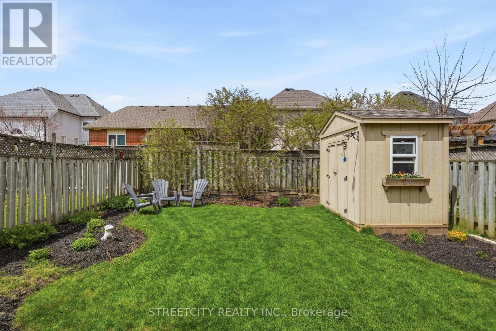 8 Shipley Avenue, Clarington (Newcastle), Ontario  L1B 1M6 - Photo 46 - E13120232