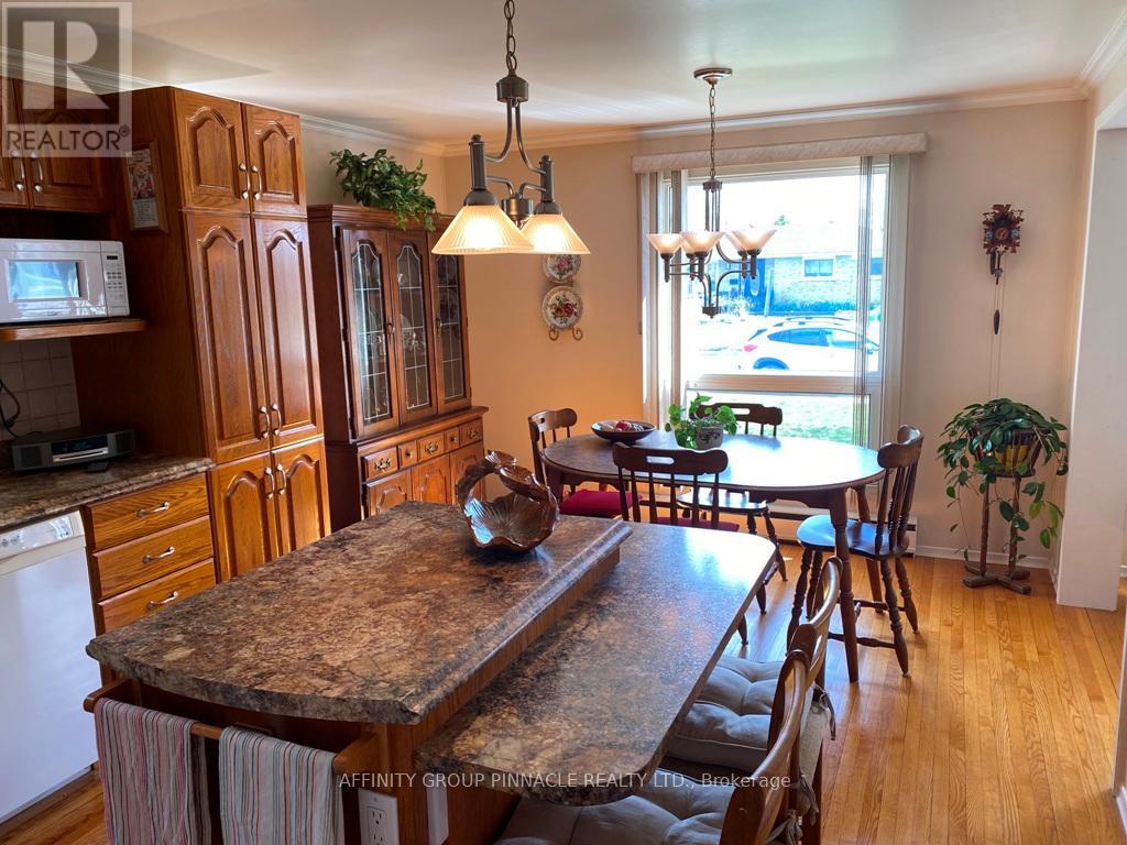 94 Sanderling Crescent, Kawartha Lakes (Lindsay), Ontario  K9V 4N2 - Photo 12 - X13120488