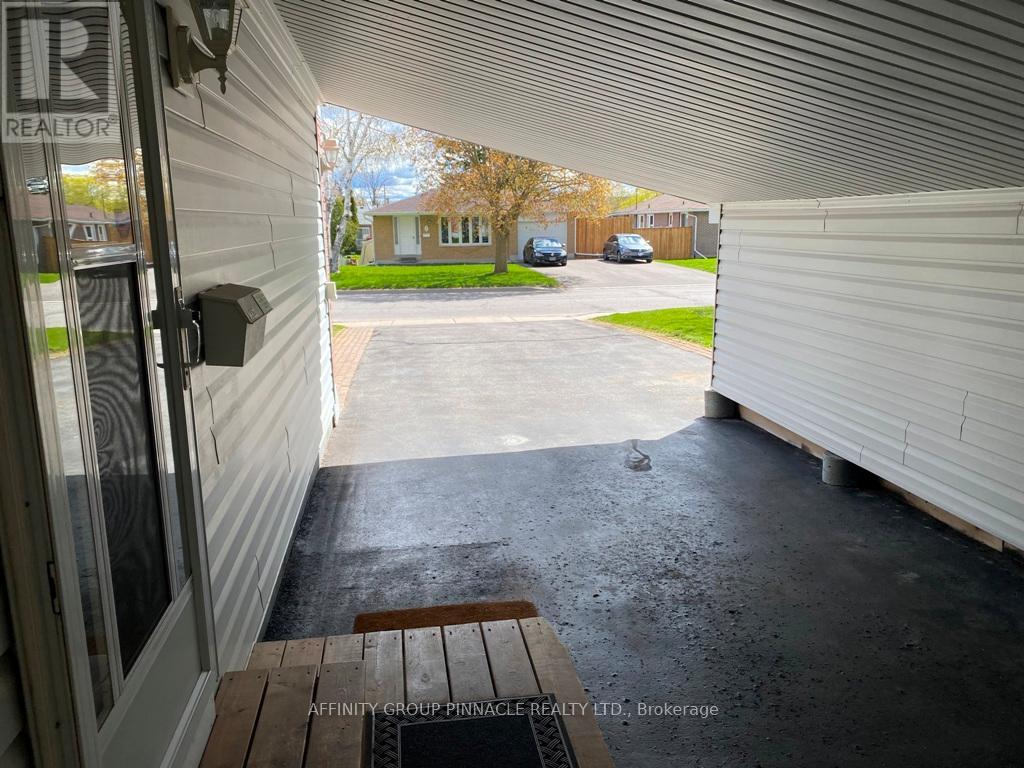 94 Sanderling Crescent, Kawartha Lakes (Lindsay), Ontario  K9V 4N2 - Photo 36 - X13120488