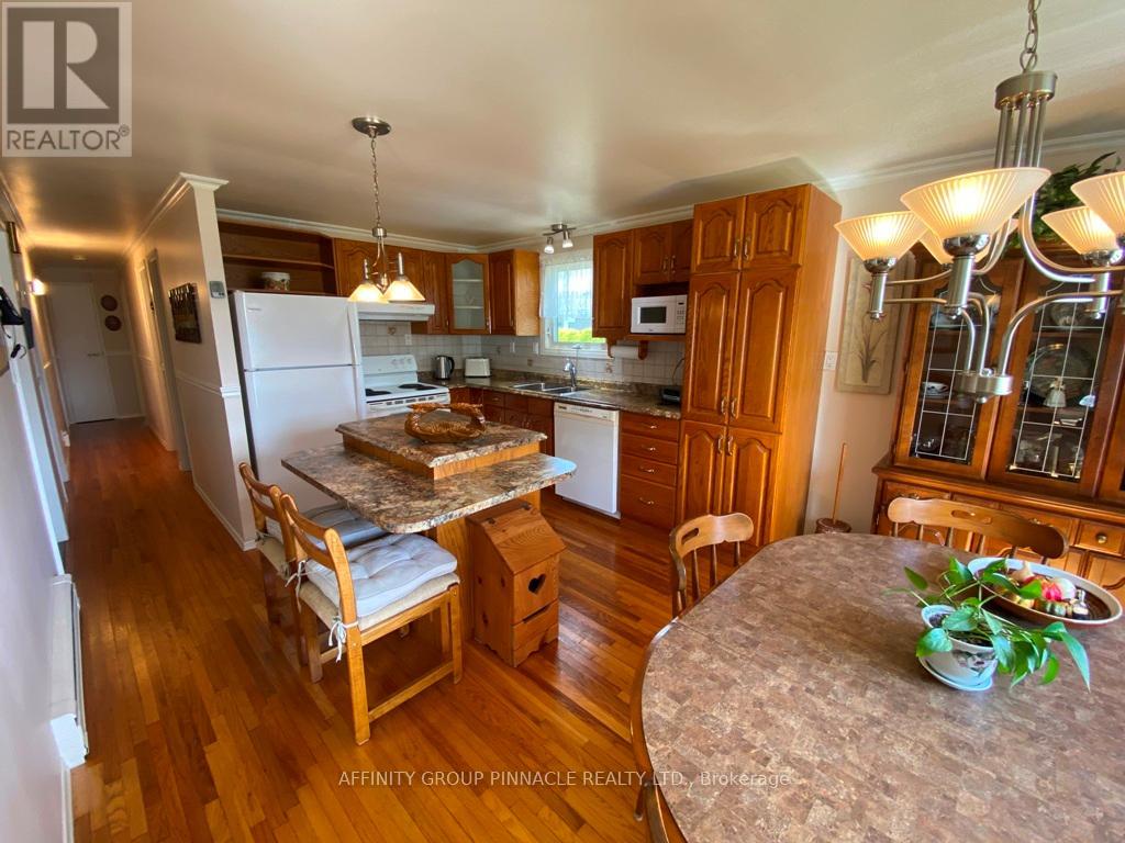 94 Sanderling Crescent, Kawartha Lakes (Lindsay), Ontario  K9V 4N2 - Photo 9 - X13120488