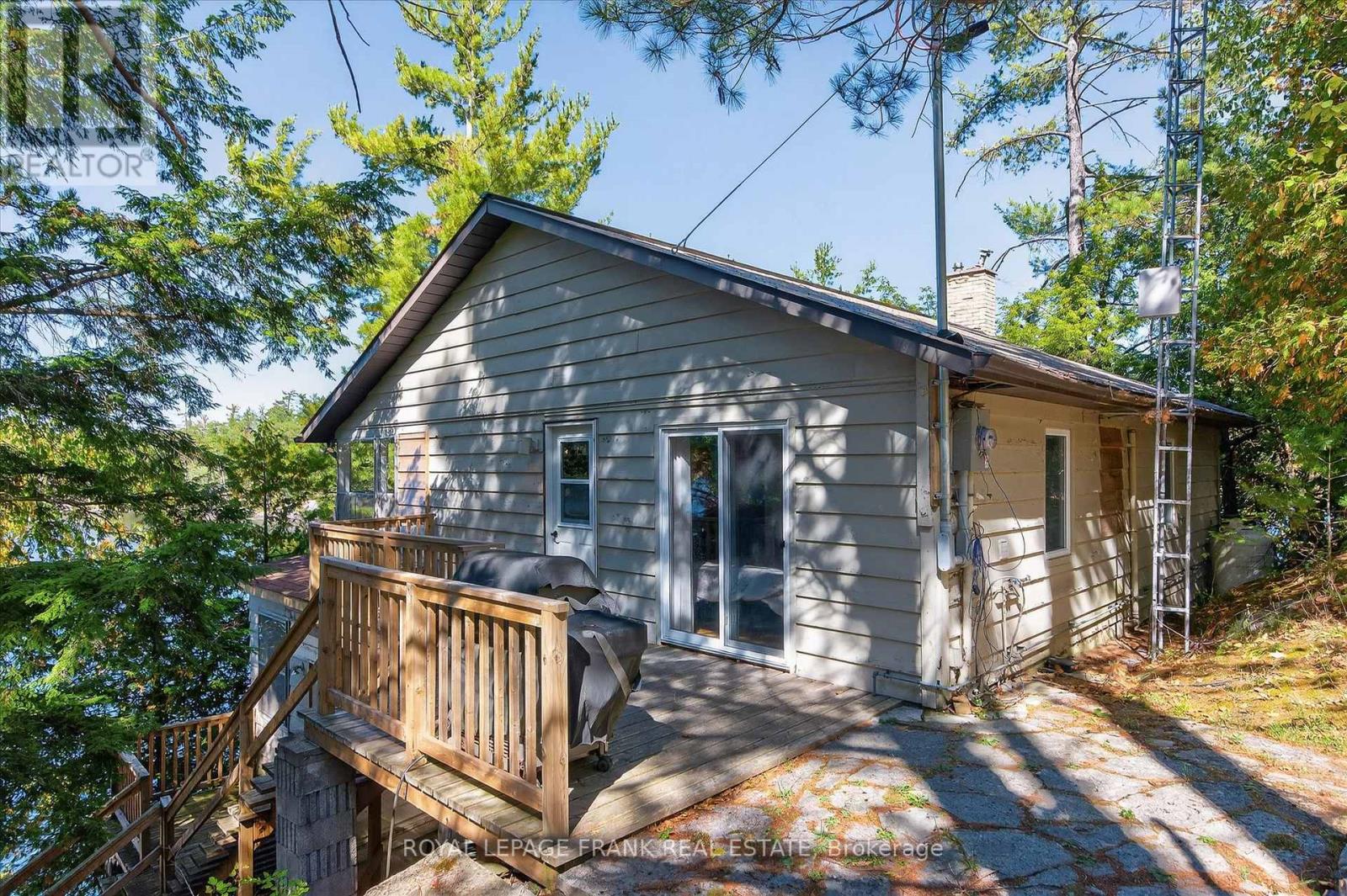 1702 South Bayshore Road W, Douro-Dummer, Ontario  K0L 2H0 - Photo 9 - X13120714