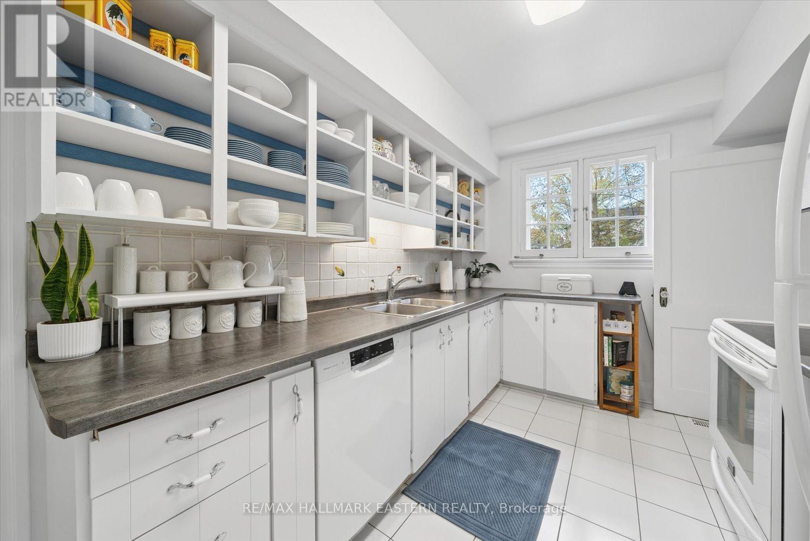301 Engleburn Avenue, Peterborough (Ashburnham Ward 4), Ontario  K9H 1S8 - Photo 14 - X13120836
