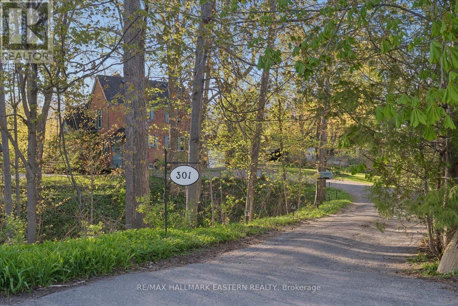 301 Engleburn Avenue, Peterborough (Ashburnham Ward 4), Ontario  K9H 1S8 - Photo 44 - X13120836