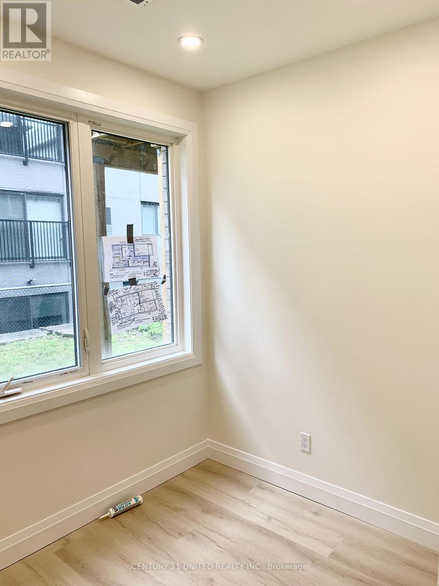 Bedroom 4 - 1630 Hetherington Drive, Peterborough (Northcrest Ward 5), Ontario  K9L 0G6 - Photo 27 - X13121016