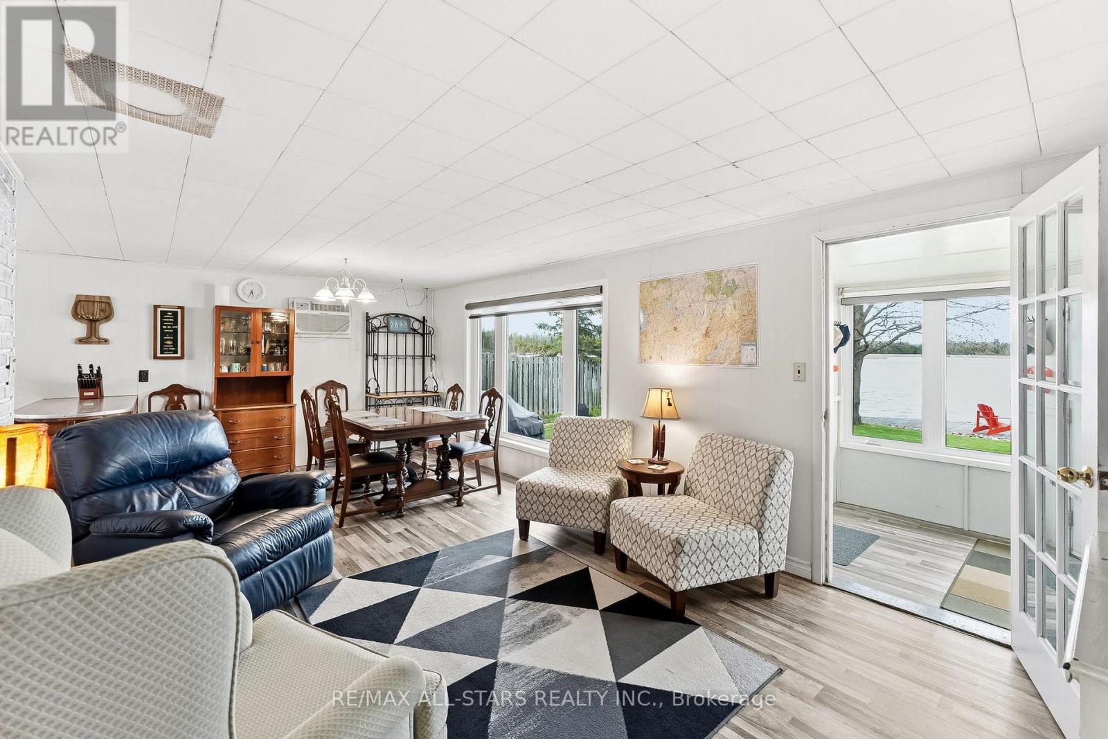 42 Riverside Drive, Kawartha Lakes (Lindsay), Ontario  K9V 0H6 - Photo 18 - X13121038