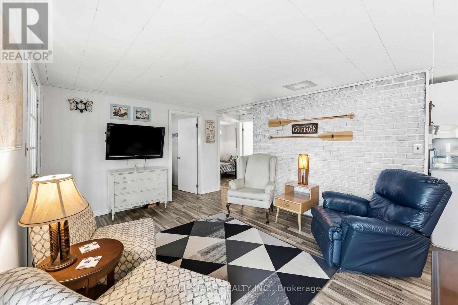 42 Riverside Drive, Kawartha Lakes (Lindsay), Ontario  K9V 0H6 - Photo 20 - X13121038