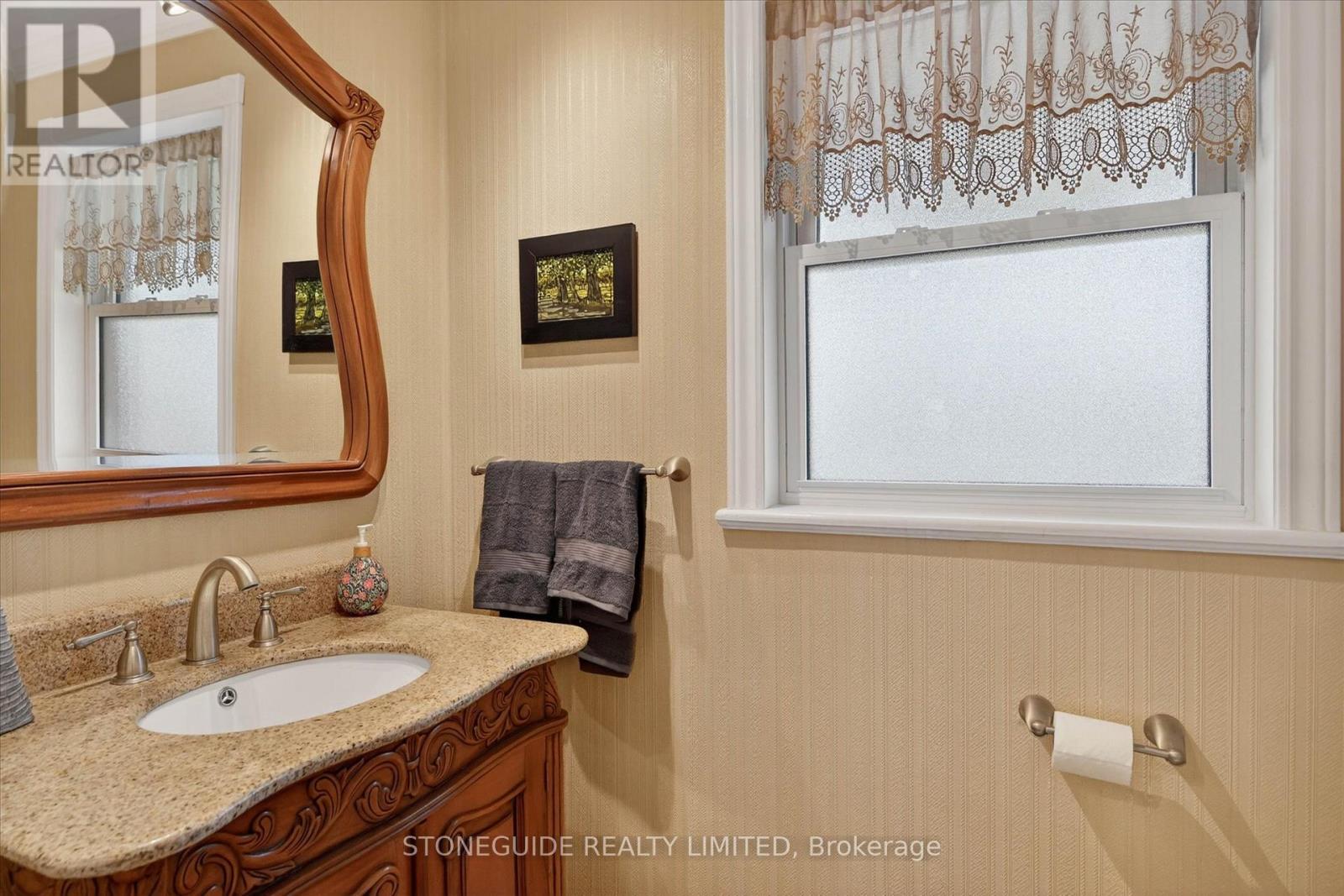 1 Cindy Street, Peterborough (Monaghan Ward 2), Ontario  K9J 6M5 - Photo 29 - X13121456