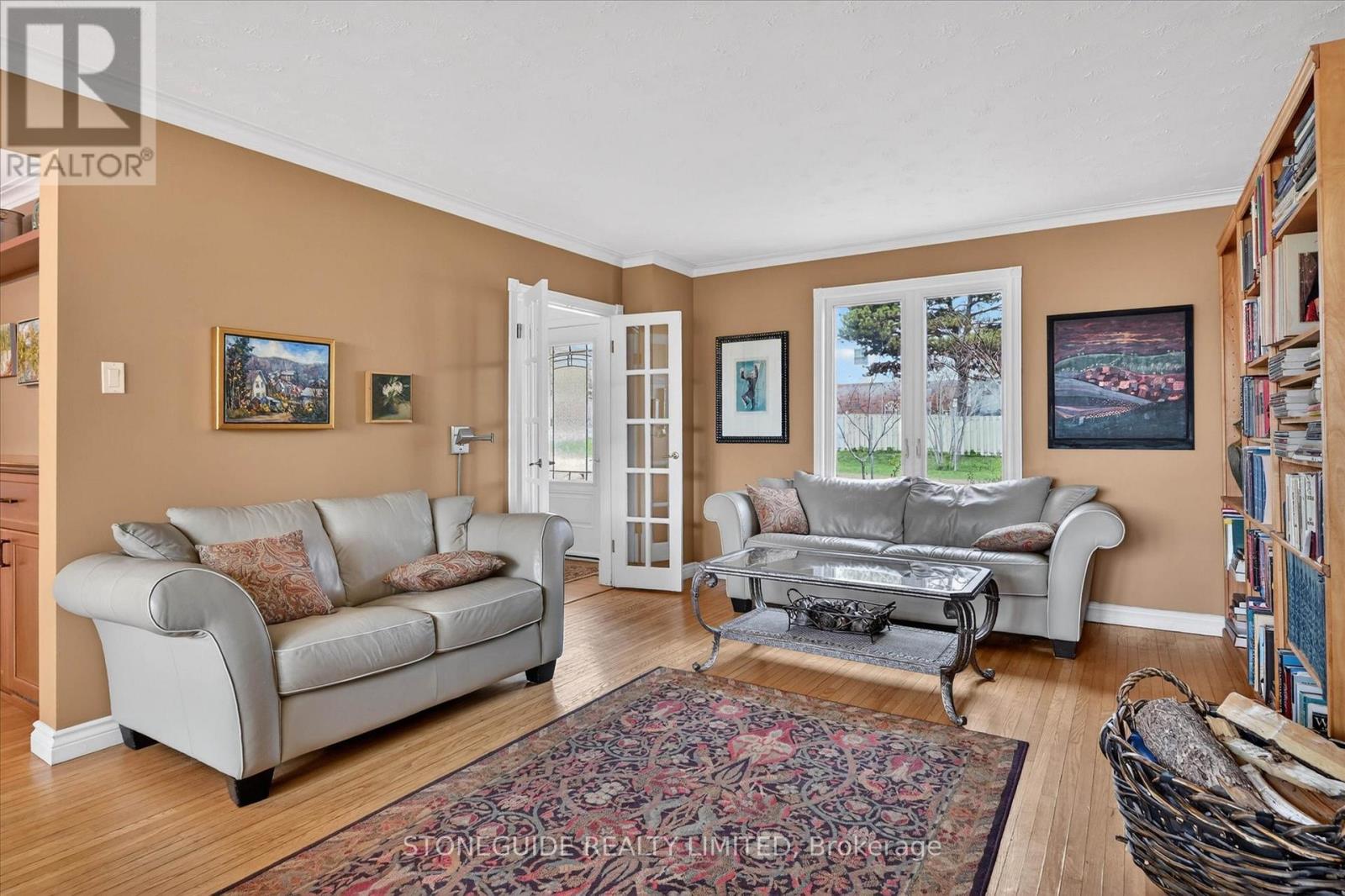 1 Cindy Street, Peterborough (Monaghan Ward 2), Ontario  K9J 6M5 - Photo 8 - X13121456