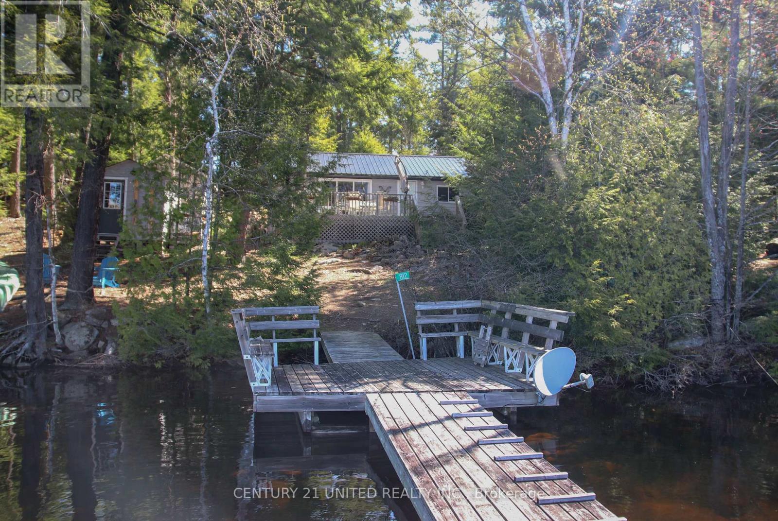 812 Island 8 Catchacoma Lake, Trent Lakes, Ontario  K0L 1J0 - Photo 2 - X13121470