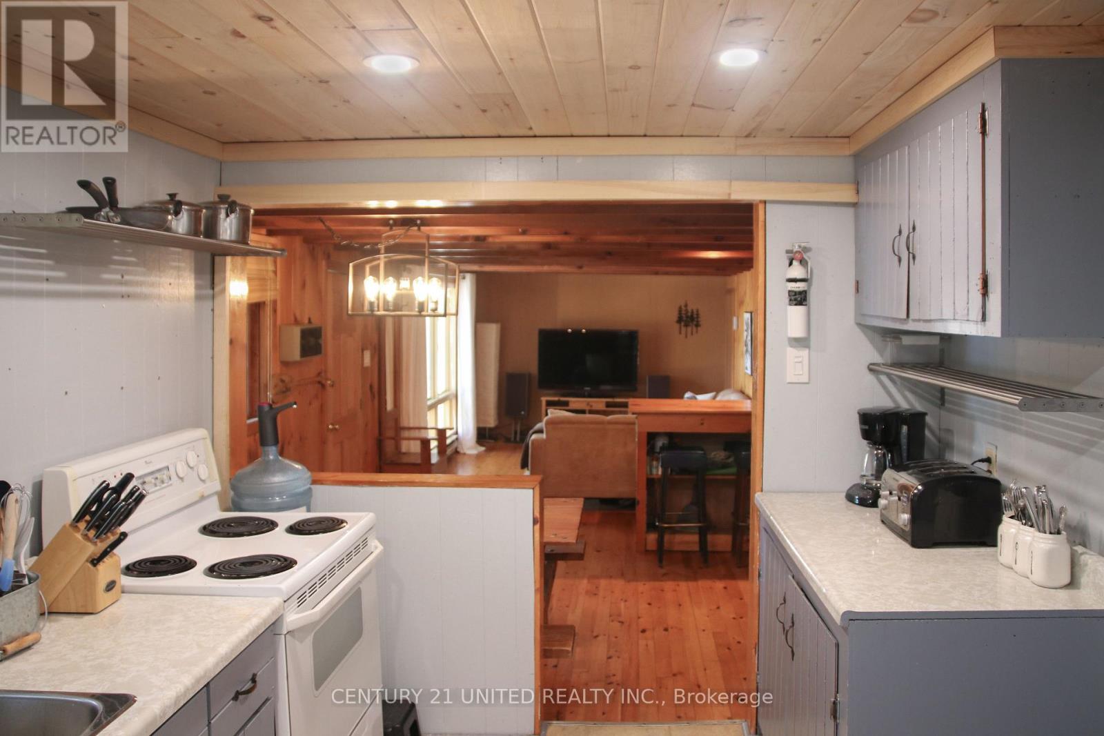 812 Island 8 Catchacoma Lake, Trent Lakes, Ontario  K0L 1J0 - Photo 20 - X13121470