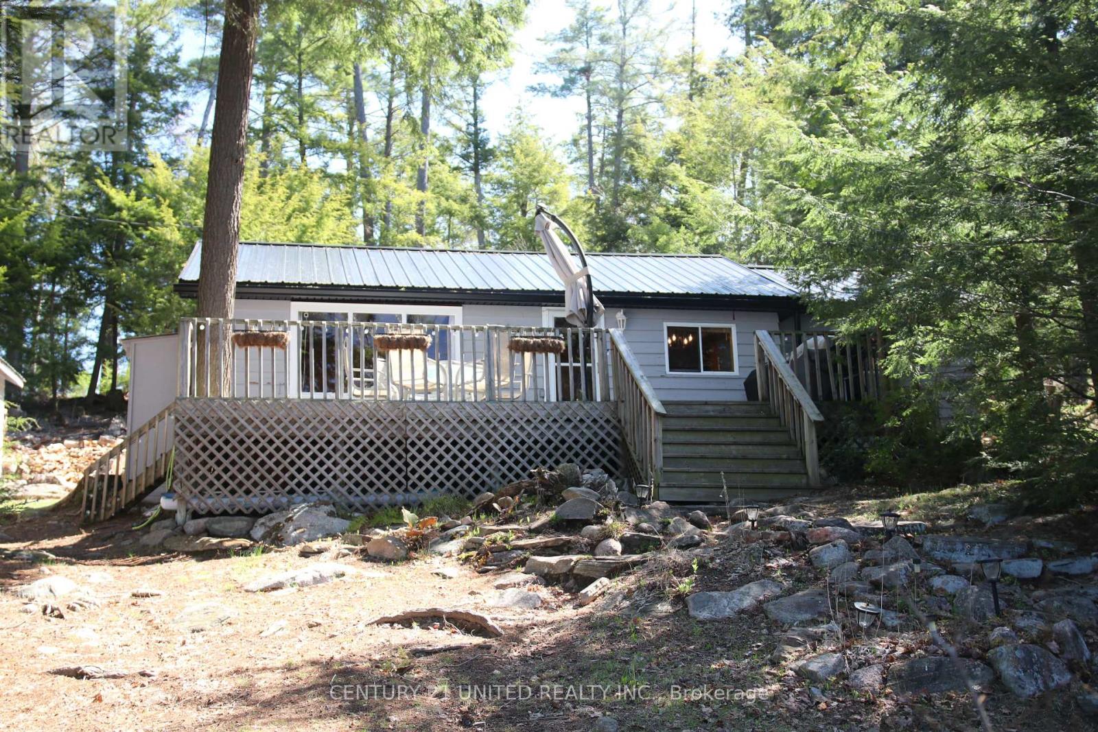 812 Island 8 Catchacoma Lake, Trent Lakes, Ontario  K0L 1J0 - Photo 6 - X13121470