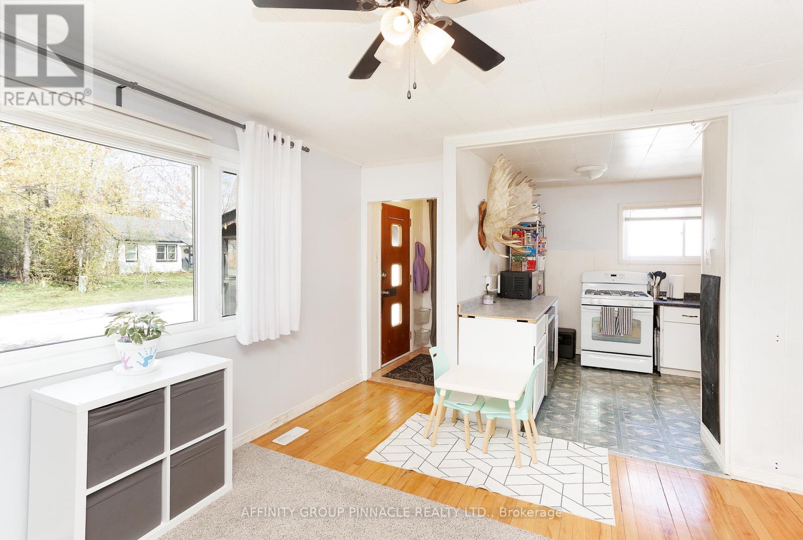 7 Churchill Crescent, Kawartha Lakes (Lindsay), Ontario  K9V 3Y7 - Photo 10 - X13121964