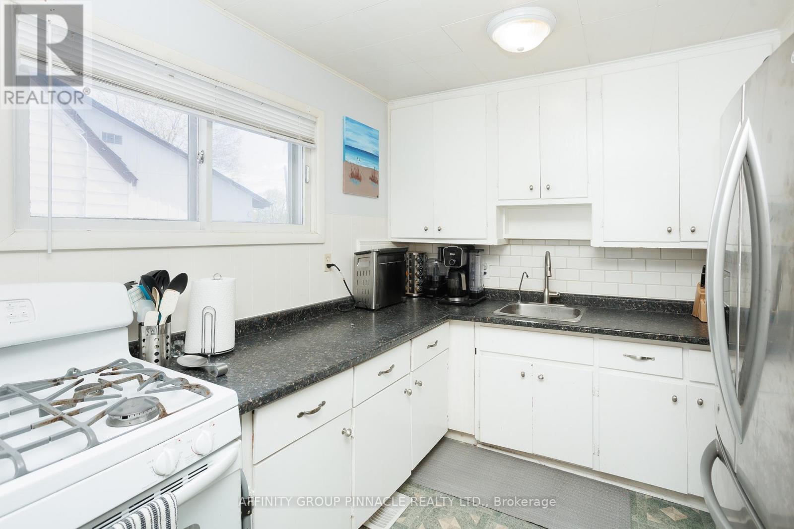 7 Churchill Crescent, Kawartha Lakes (Lindsay), Ontario  K9V 3Y7 - Photo 11 - X13121964