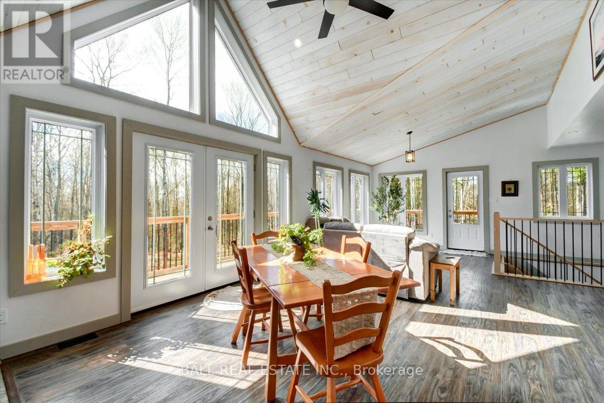 1404 Hybla Road, Hastings Highlands (Monteagle Ward), Ontario  K0L 1C0 - Photo 10 - X13122014
