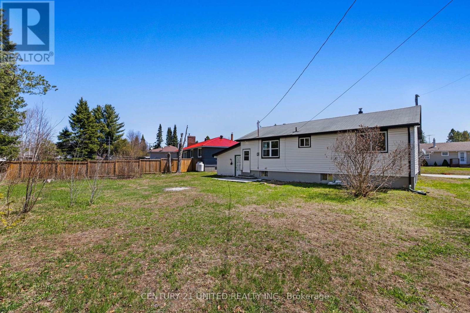 26 Great Oak Street, Highlands East (Bicroft Ward), Ontario  K0L 1M0 - Photo 17 - X13122686