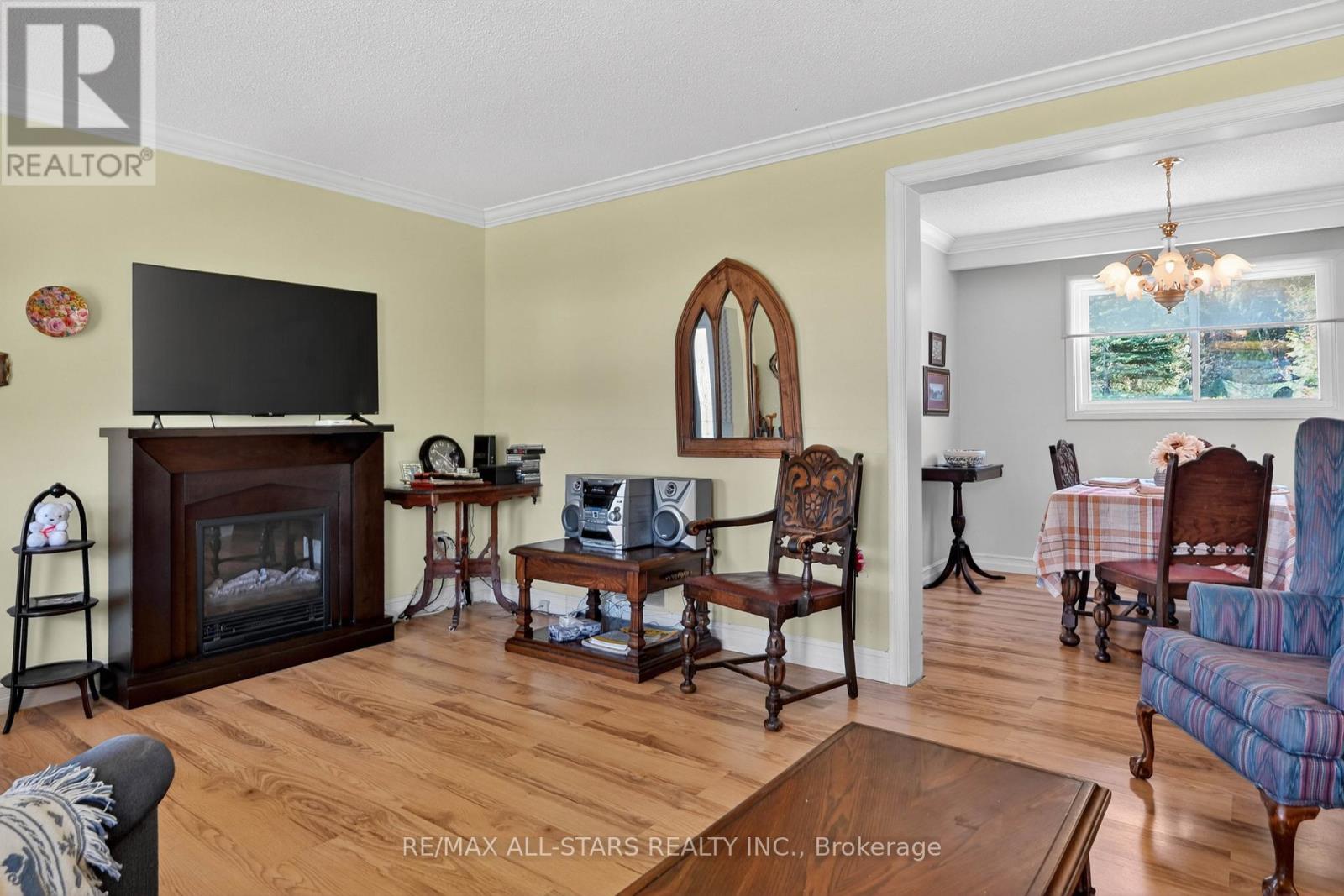 9 Orchard Park Road, Kawartha Lakes (Lindsay), Ontario  K9V 4V3 - Photo 10 - X13122888