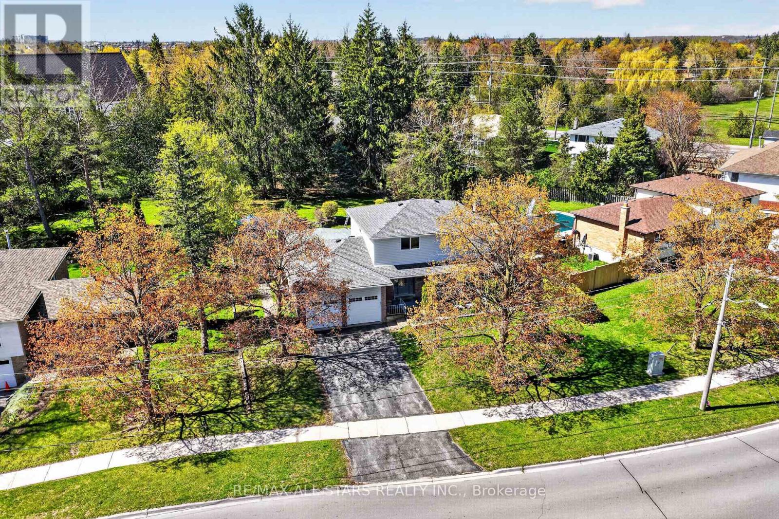 9 Orchard Park Road, Kawartha Lakes (Lindsay), Ontario  K9V 4V3 - Photo 4 - X13122888