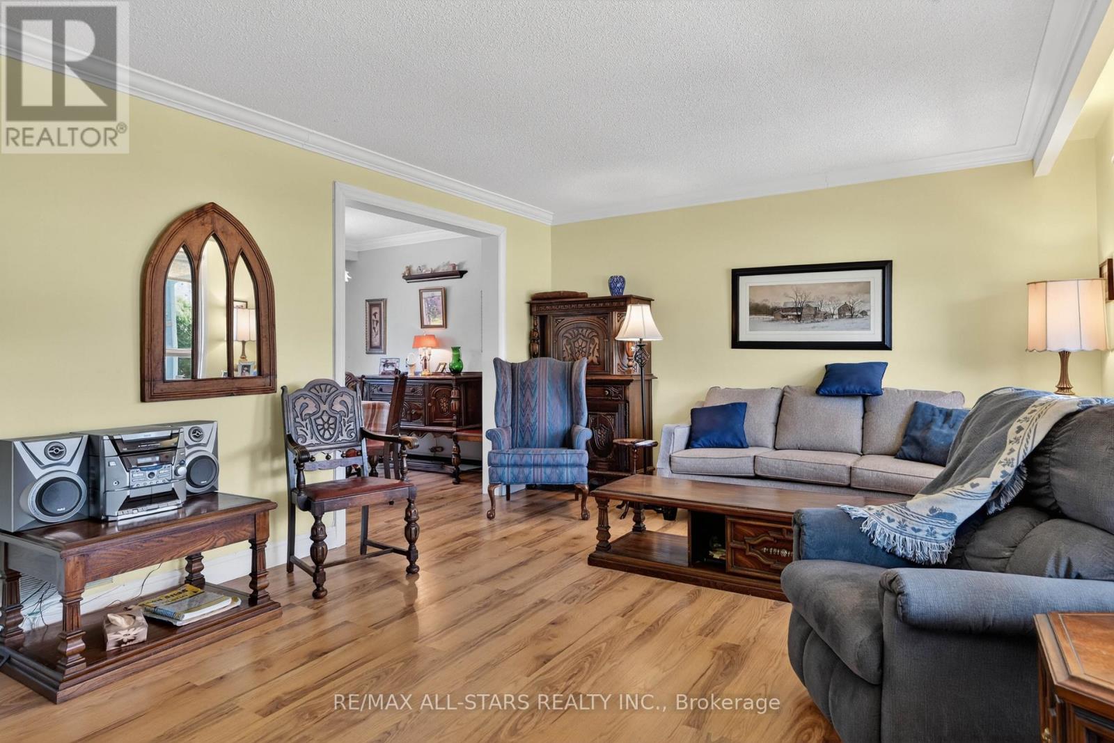 9 Orchard Park Road, Kawartha Lakes (Lindsay), Ontario  K9V 4V3 - Photo 7 - X13122888