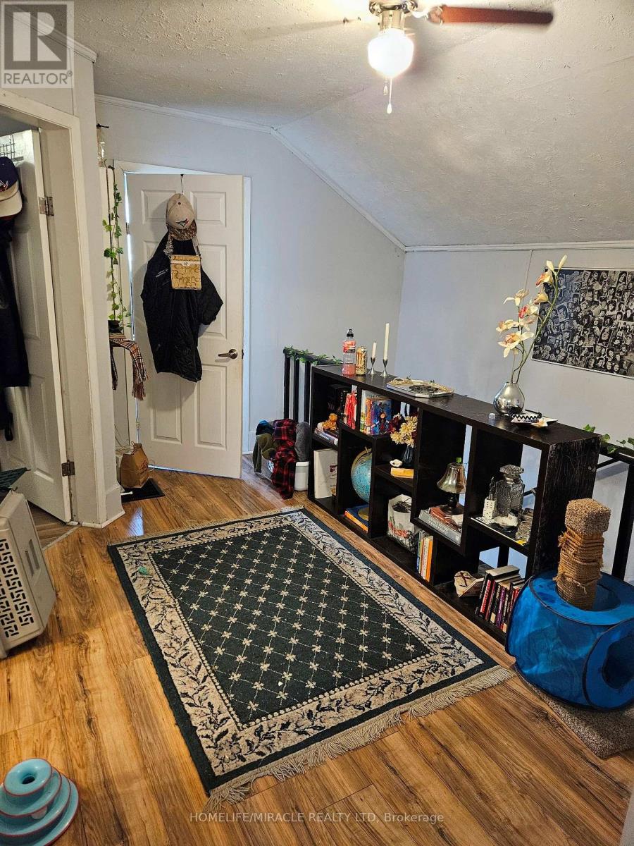 632 Union Street, Peterborough (Town Ward 3), Ontario  K9H 3V5 - Photo 8 - X13123060