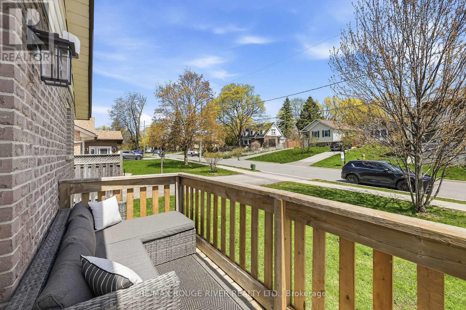 19 Caroline Street, Kawartha Lakes (Lindsay), Ontario  K9V 1T2 - Photo 5 - X13123568