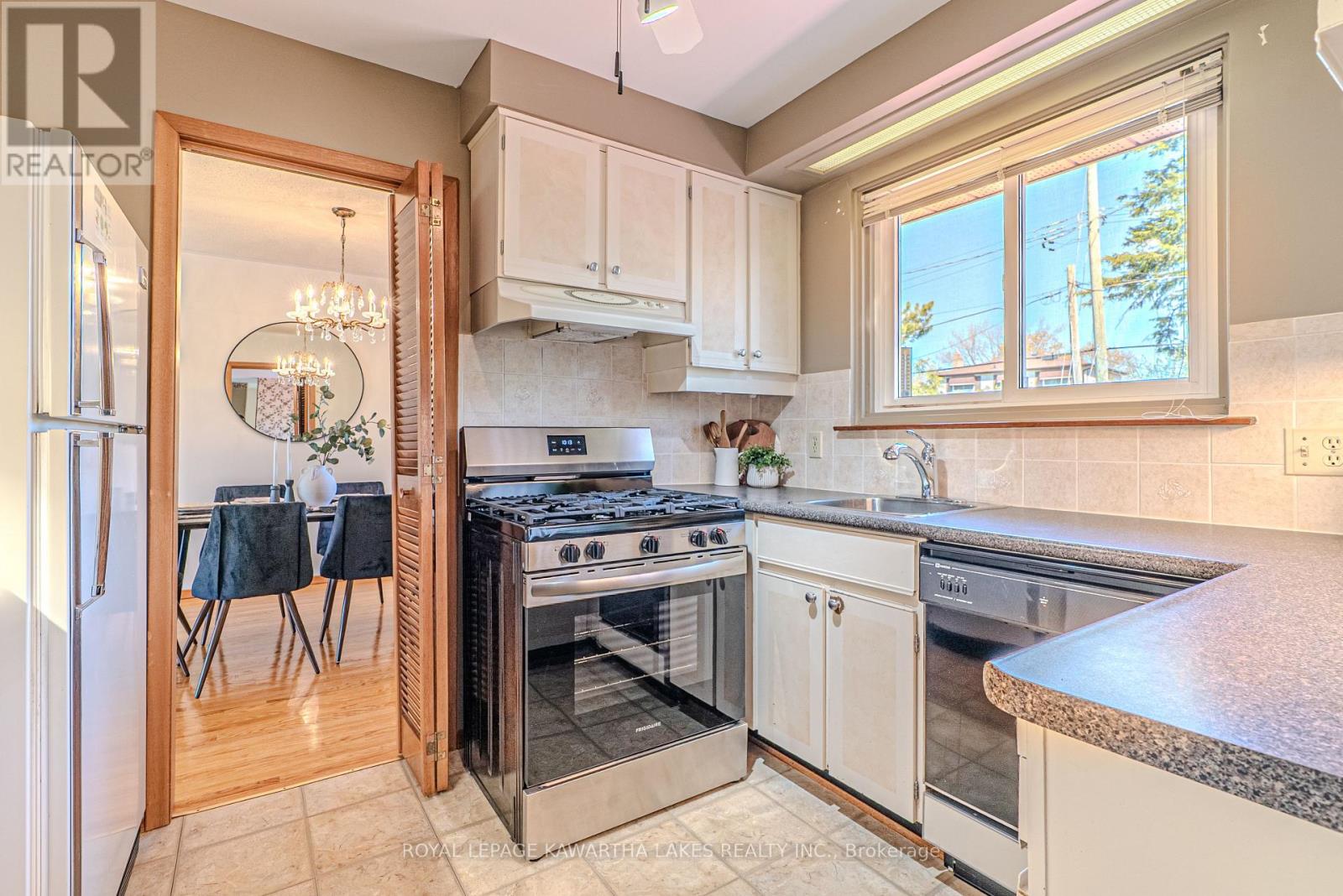 52 Sanderling Crescent, Kawartha Lakes (Lindsay), Ontario  K9V 4N2 - Photo 24 - X13123596