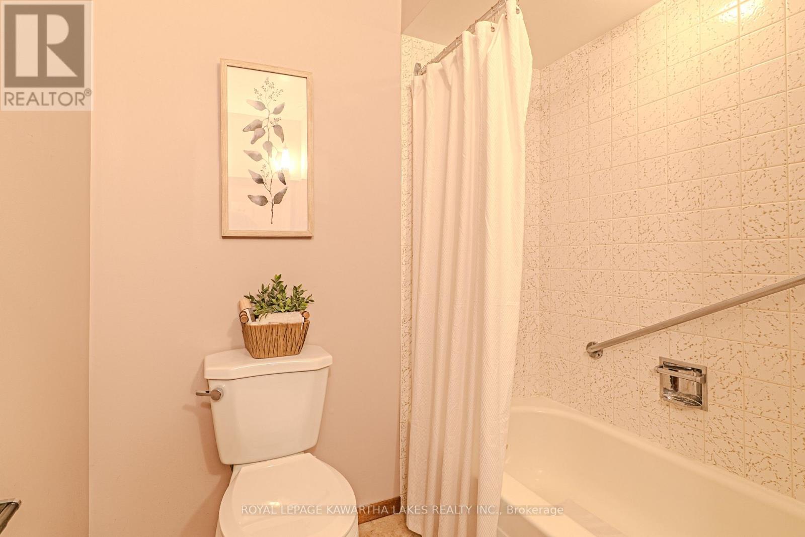 52 Sanderling Crescent, Kawartha Lakes (Lindsay), Ontario  K9V 4N2 - Photo 36 - X13123596