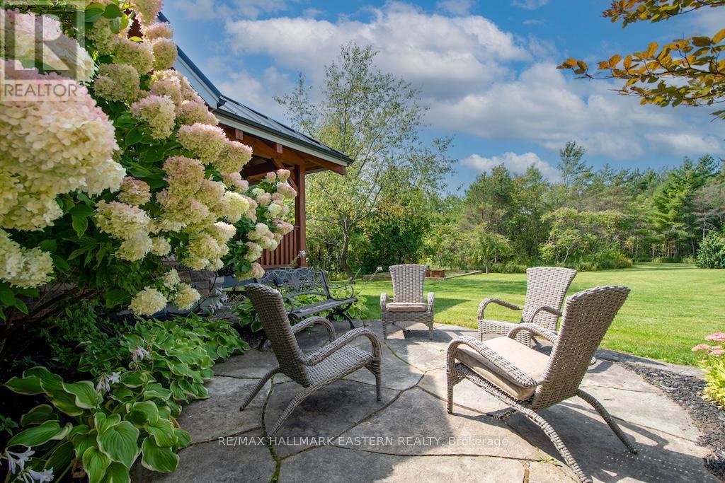 544 Highway 35, Kawartha Lakes (Manvers), Ontario  L0A 1K0 - Photo 37 - X13123880