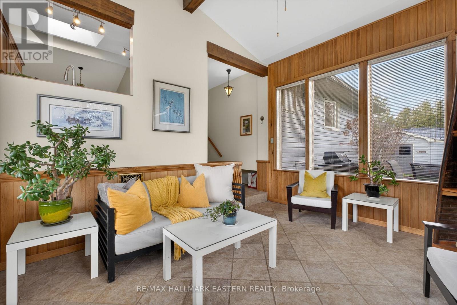 101 Westview Drive, Kawartha Lakes (Emily), Ontario  K0L 2W0 - Photo 8 - X13124038