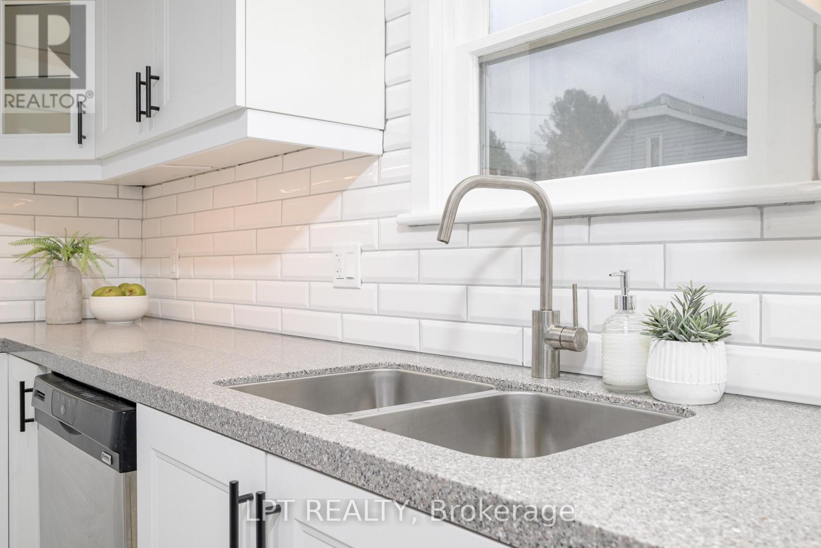 46 Young Street, Hastings Highlands (Monteagle Ward), Ontario  K0L 2S0 - Photo 15 - X13123962