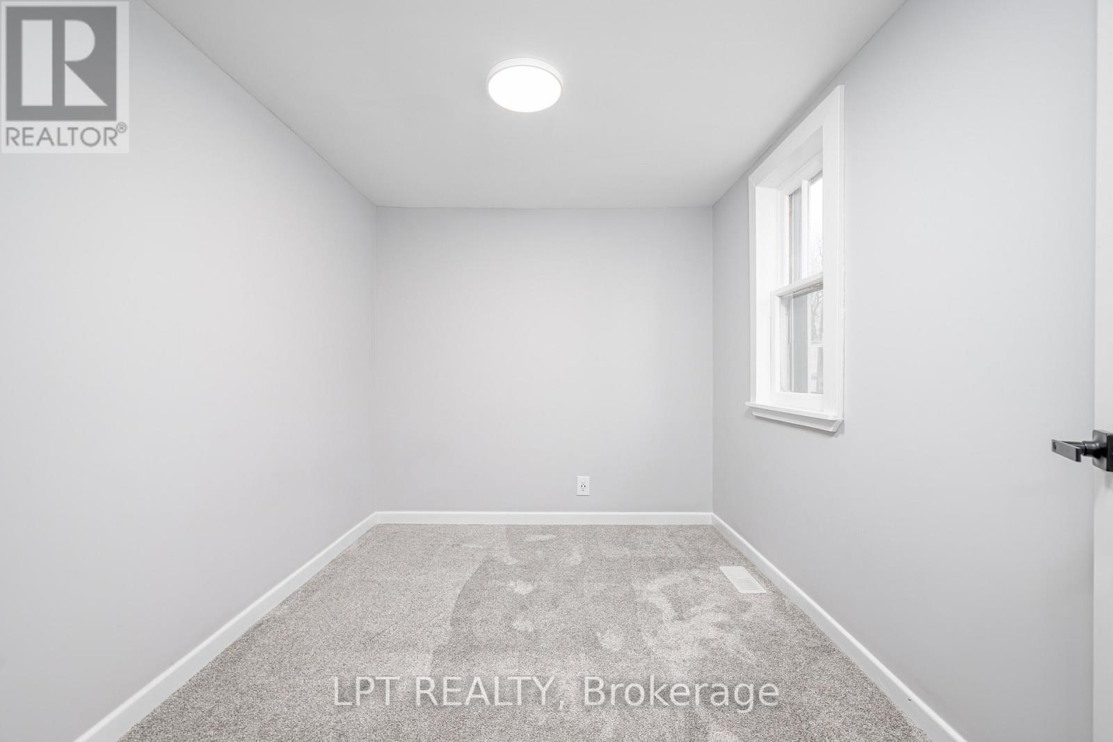 46 Young Street, Hastings Highlands (Monteagle Ward), Ontario  K0L 2S0 - Photo 6 - X13123962