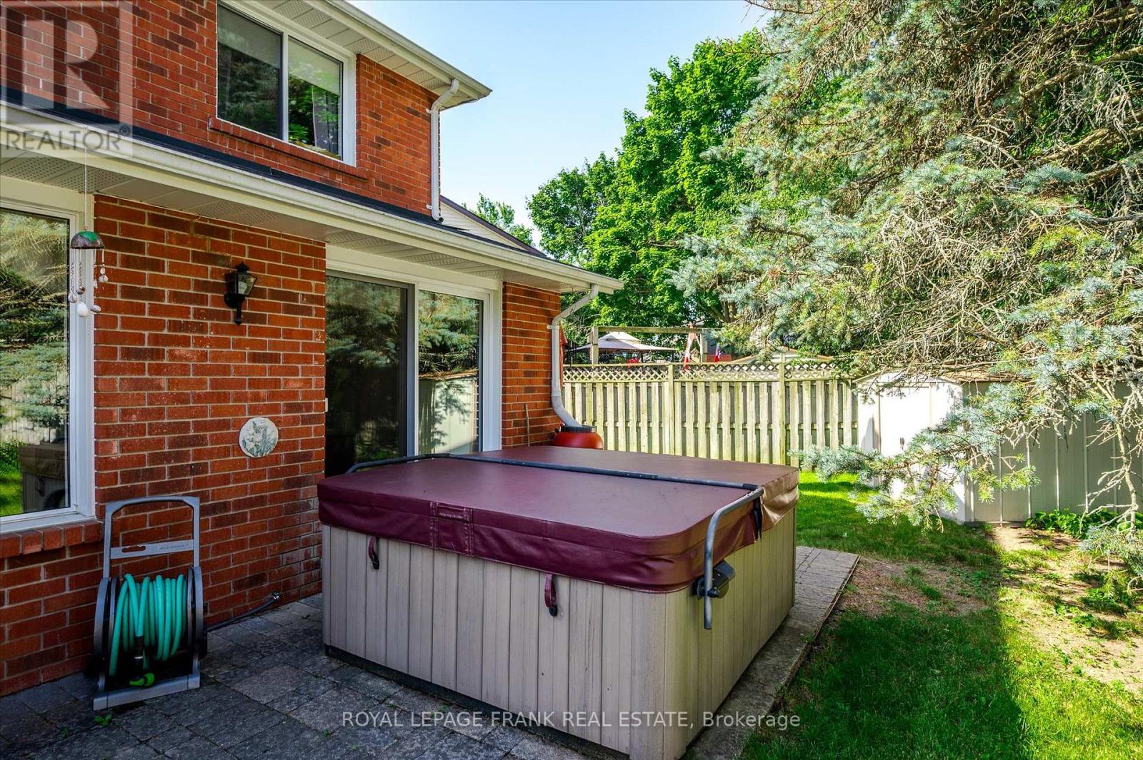 51 Ridgewood Court, Peterborough (Monaghan Ward 2), Ontario  K9J 8A1 - Photo 39 - X13124288