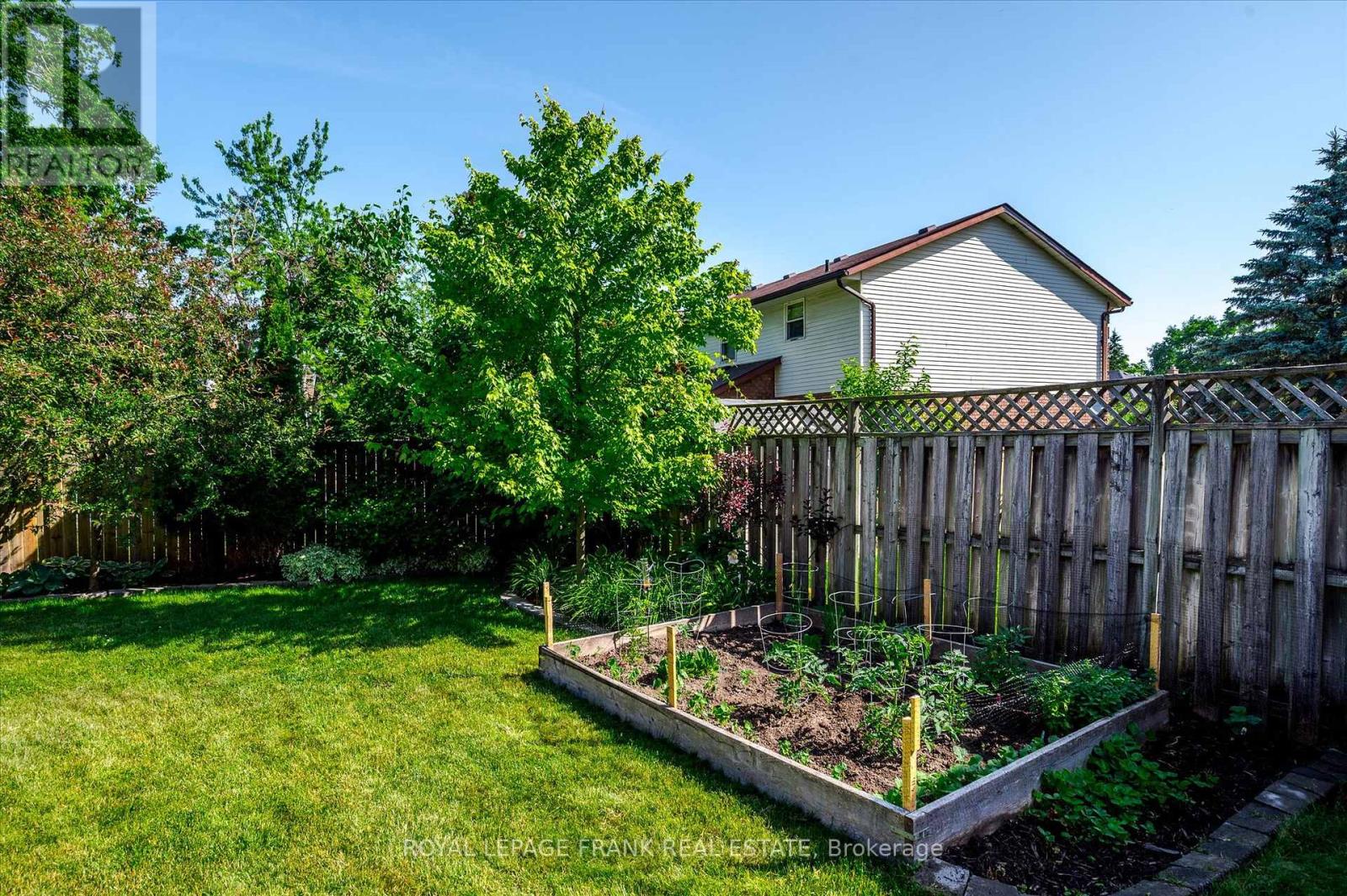 51 Ridgewood Court, Peterborough (Monaghan Ward 2), Ontario  K9J 8A1 - Photo 44 - X13124288