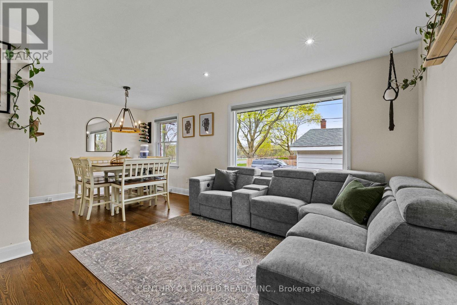 605 Harold Drive, Peterborough (Otonabee Ward 1), Ontario  K9J 3X9 - Photo 12 - X13126686