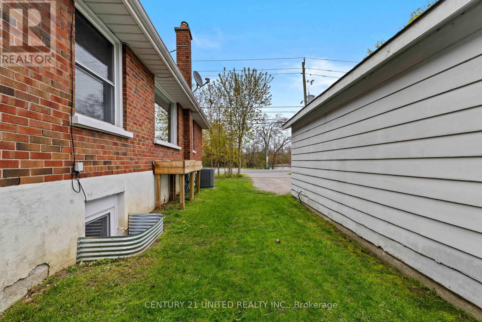 605 Harold Drive, Peterborough (Otonabee Ward 1), Ontario  K9J 3X9 - Photo 32 - X13126686