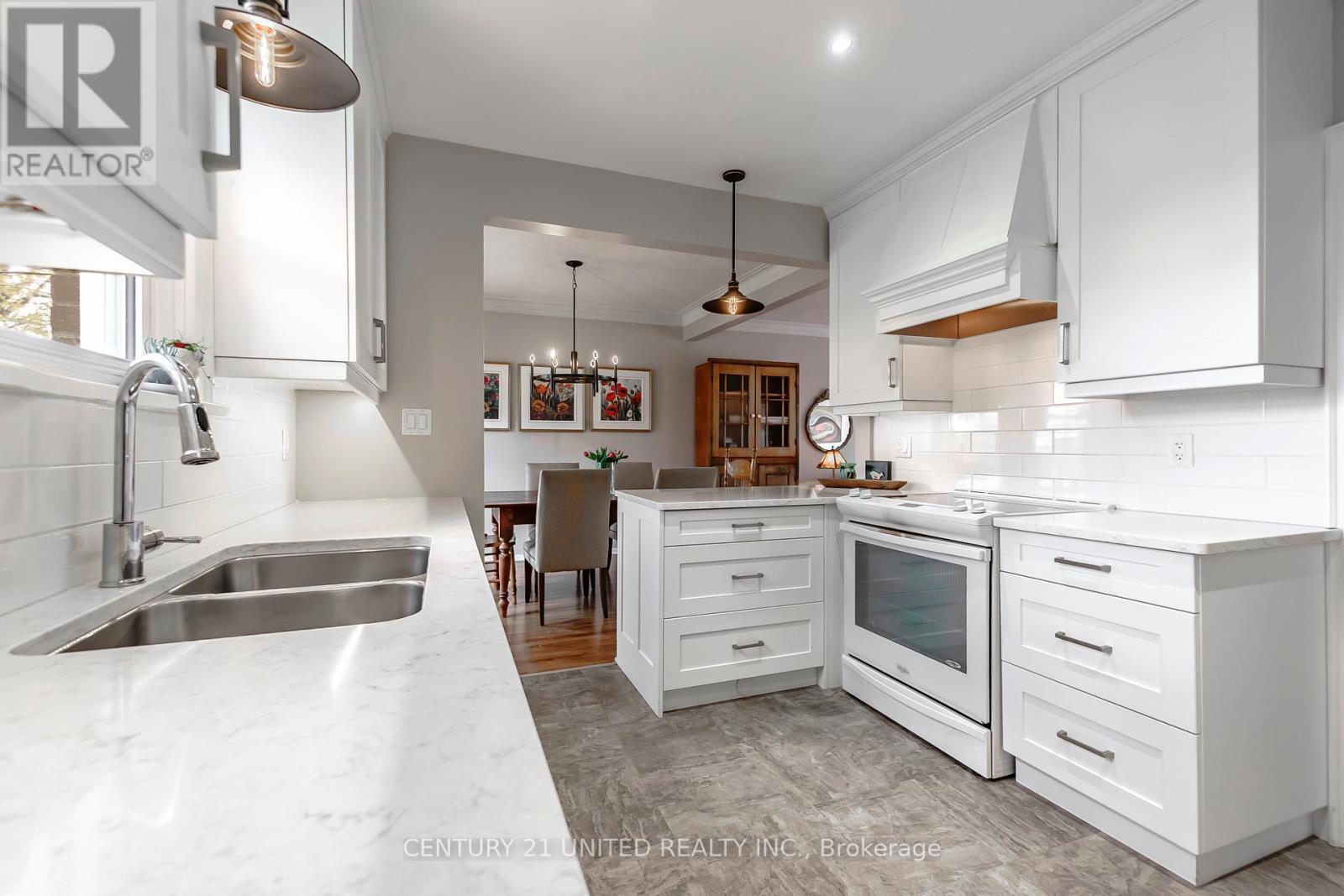 682 Victory Crescent, Peterborough (Town Ward 3), Ontario  K9J 4T3 - Photo 18 - X13126986