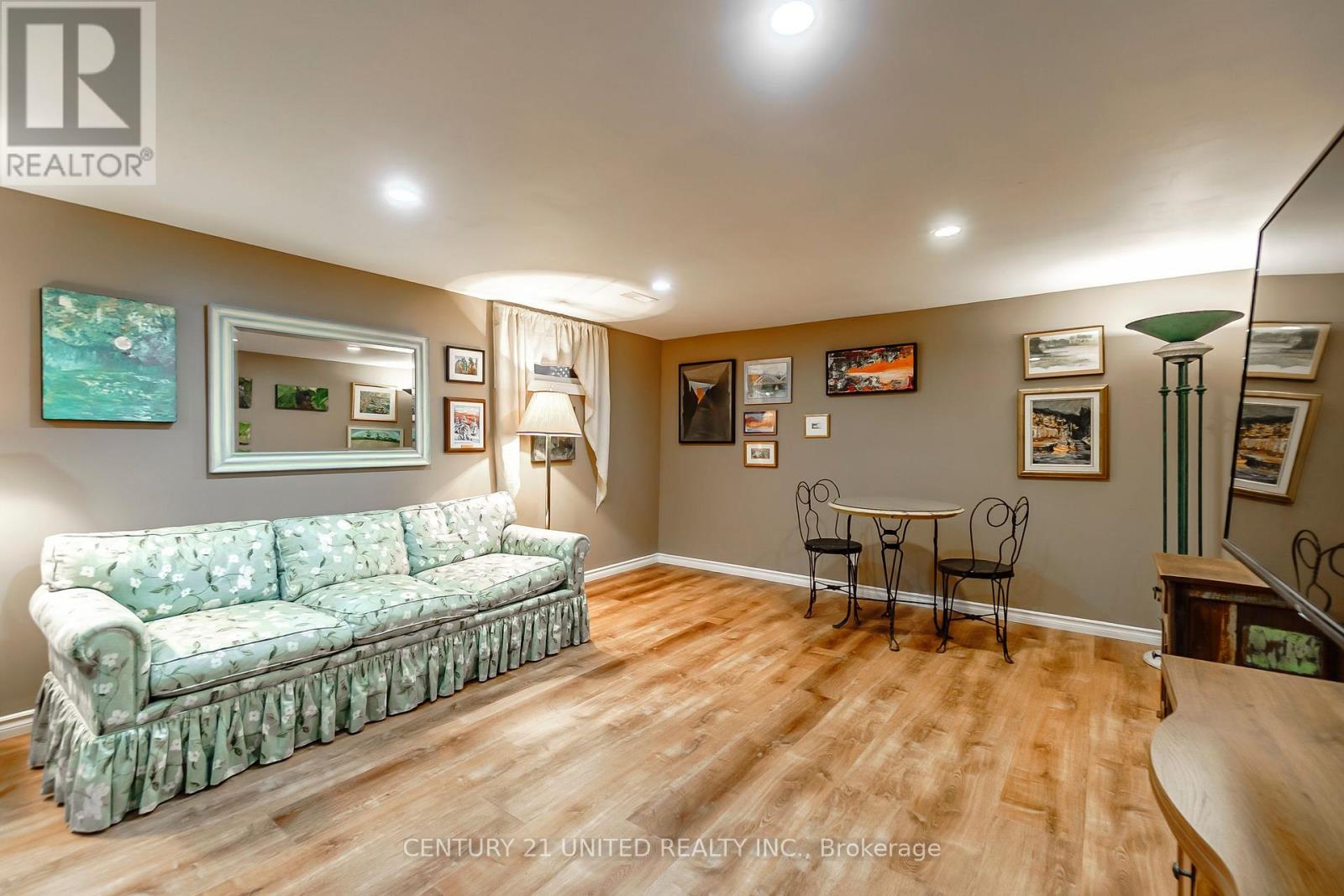 682 Victory Crescent, Peterborough (Town Ward 3), Ontario  K9J 4T3 - Photo 34 - X13126986