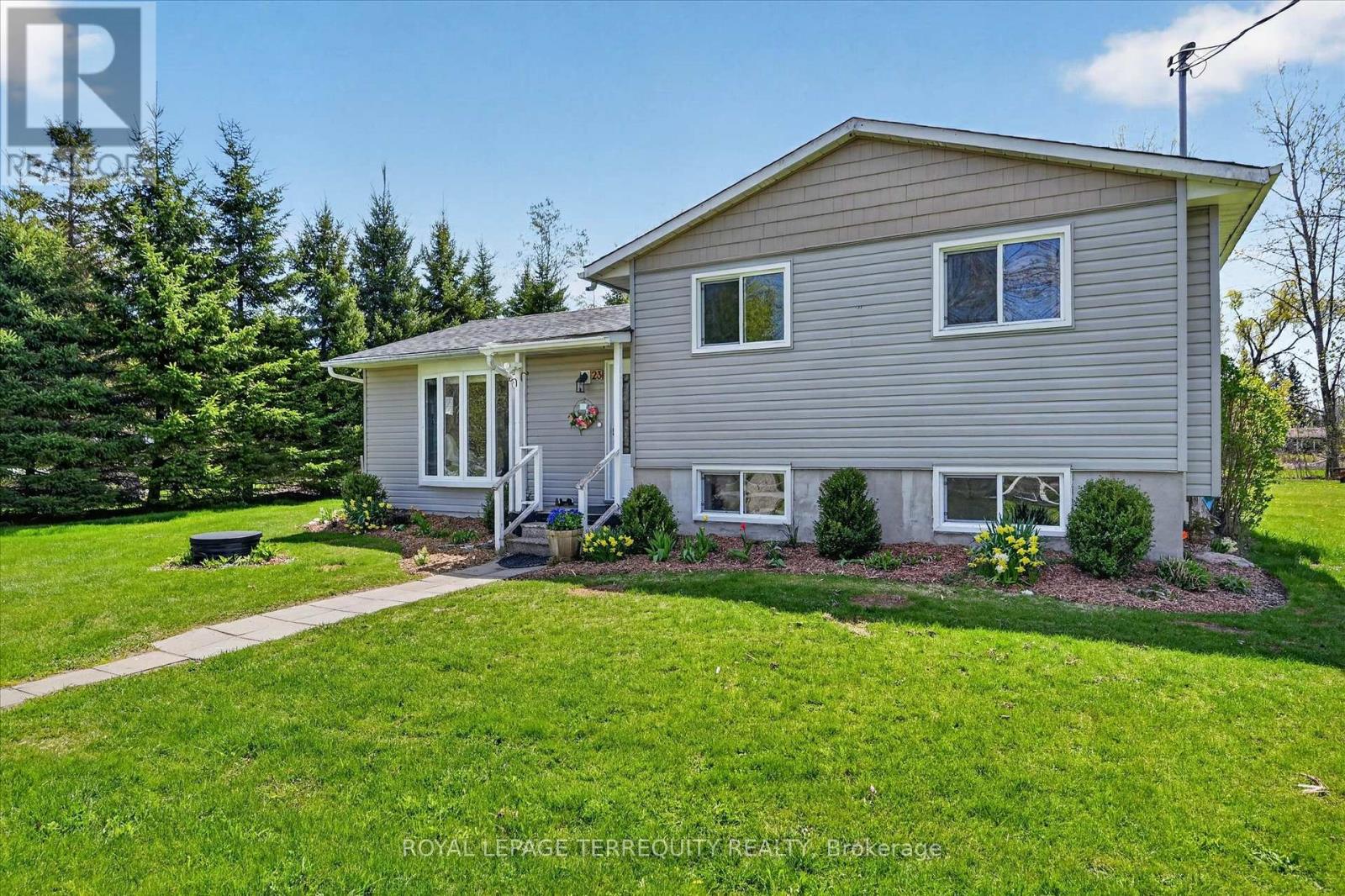 23 WHITFIELD ROAD, otonabee-south monaghan, Ontario