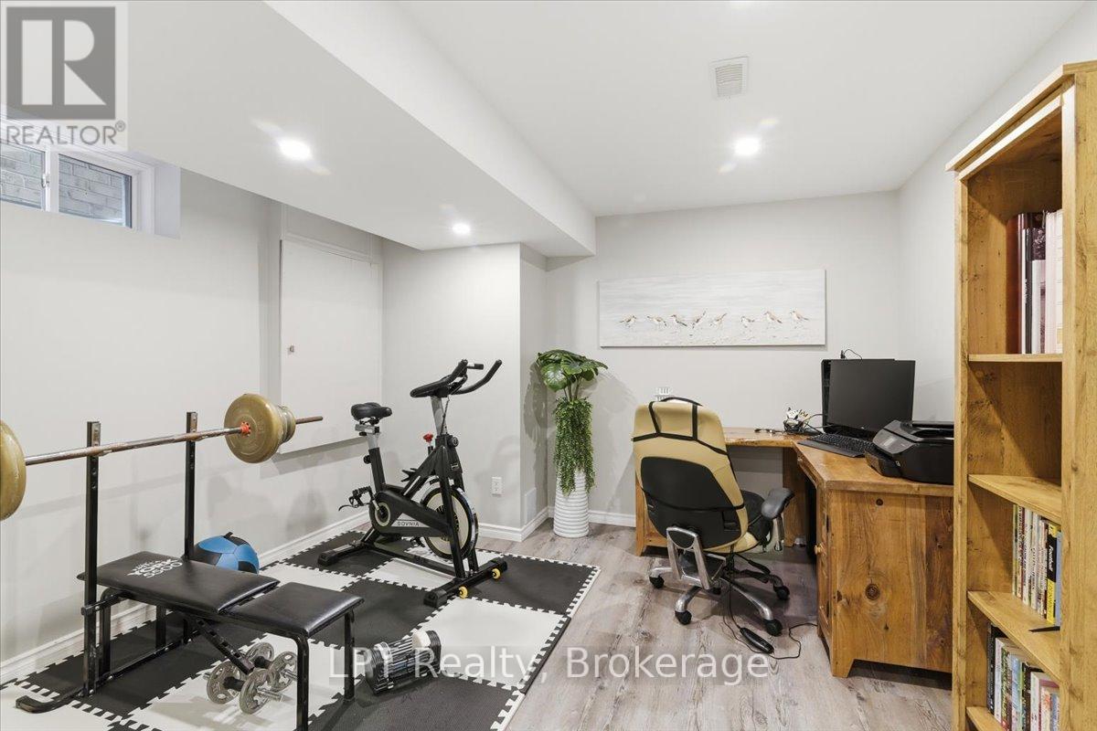 56 Pedwell Street, Clarington (Newcastle), Ontario  L1B 1G4 - Photo 36 - E13128436