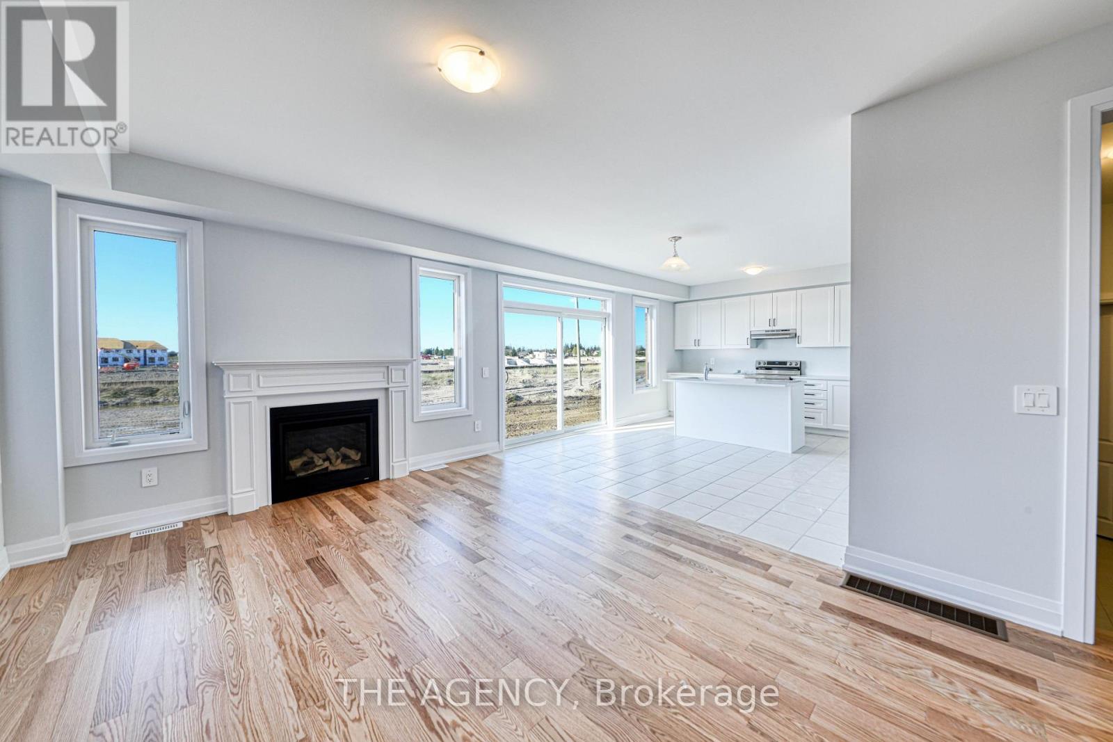 98 Butler Boulevard, Kawartha Lakes (Lindsay), Ontario  K9V 6A9 - Photo 9 - X13128422
