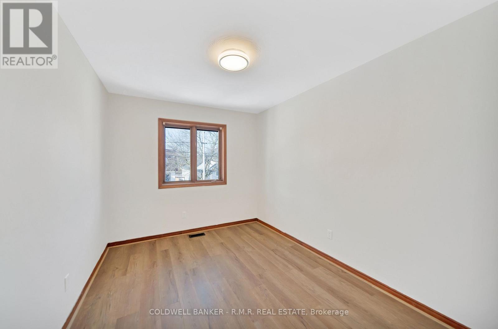 60 Albert Street S, Kawartha Lakes (Lindsay), Ontario  K9V 3H1 - Photo 12 - X13129200