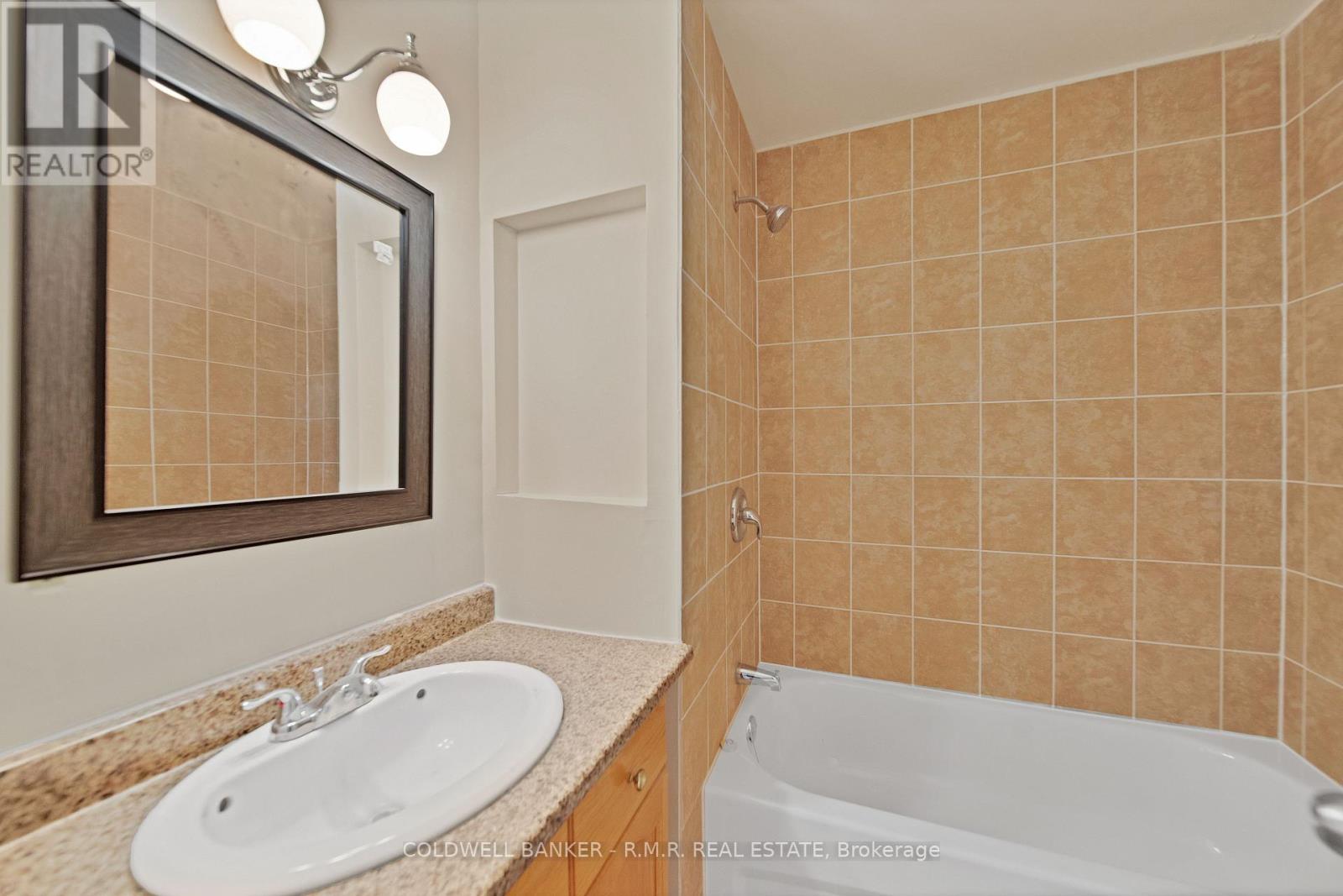 60 Albert Street S, Kawartha Lakes (Lindsay), Ontario  K9V 3H1 - Photo 13 - X13129200