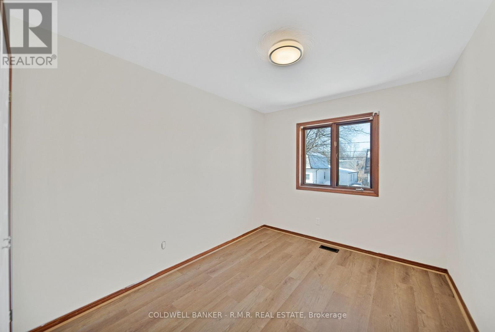 60 Albert Street S, Kawartha Lakes (Lindsay), Ontario  K9V 3H1 - Photo 14 - X13129200