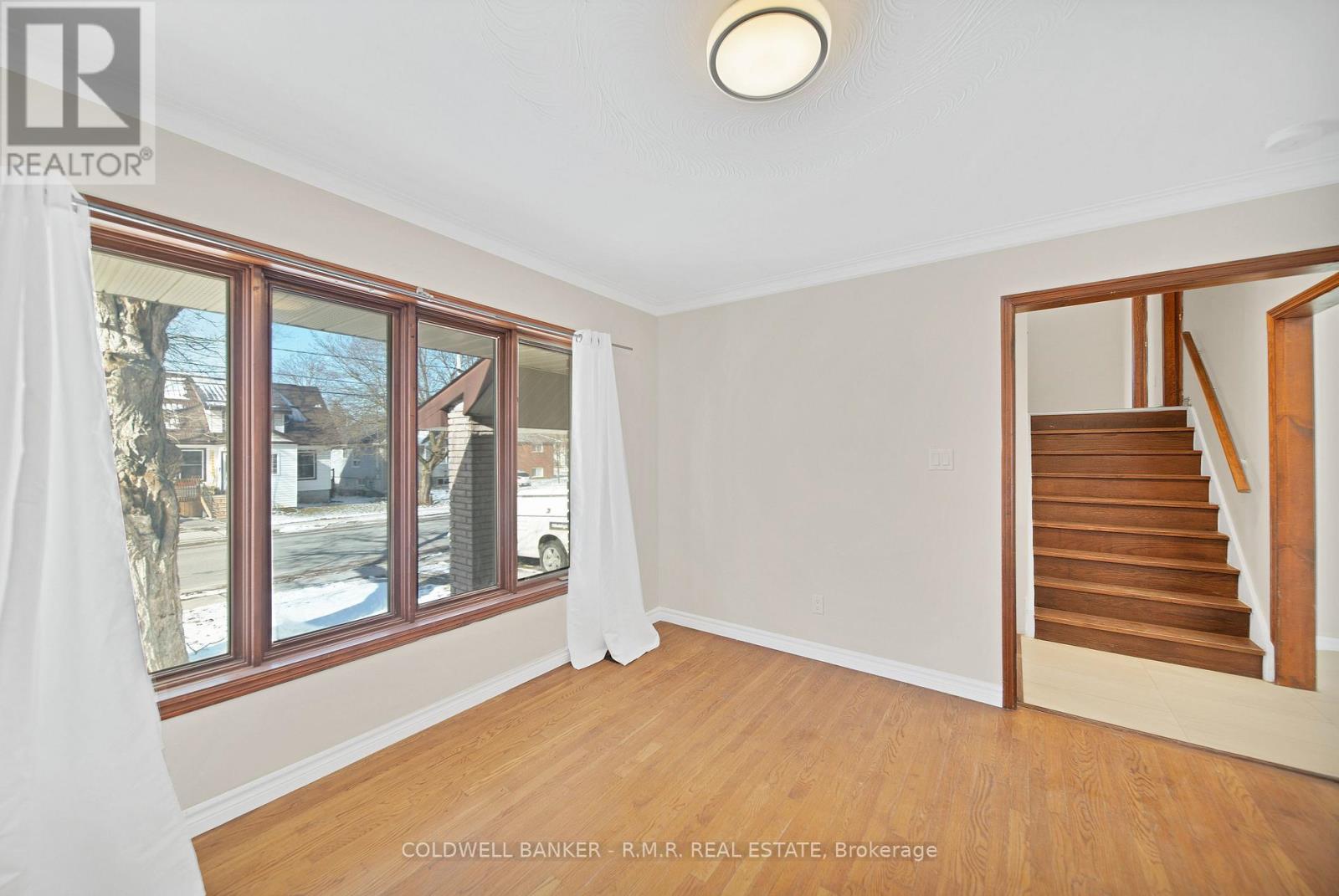 60 Albert Street S, Kawartha Lakes (Lindsay), Ontario  K9V 3H1 - Photo 5 - X13129200
